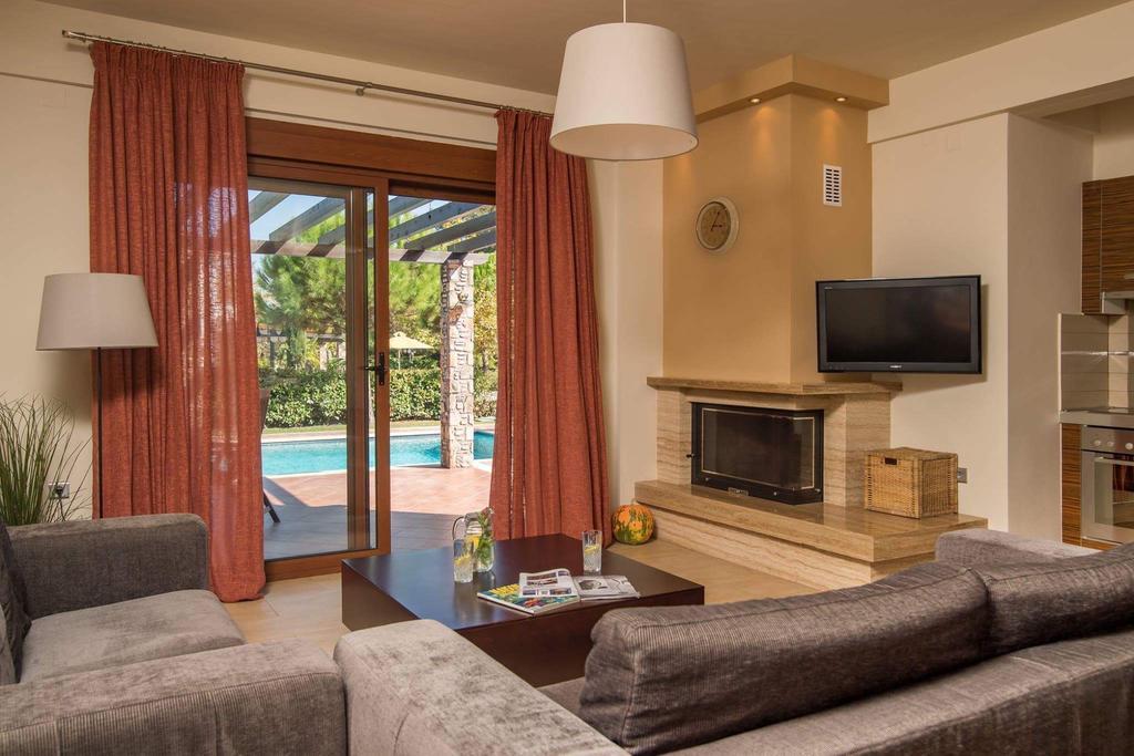 Olympus Villas Paralía Skotínis Εξωτερικό φωτογραφία